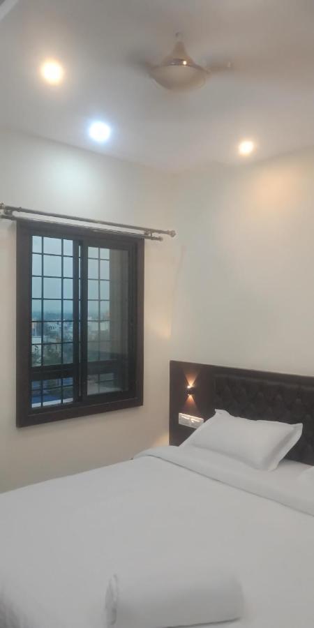 מלון Chikmagalūr M G Residency מראה חיצוני תמונה