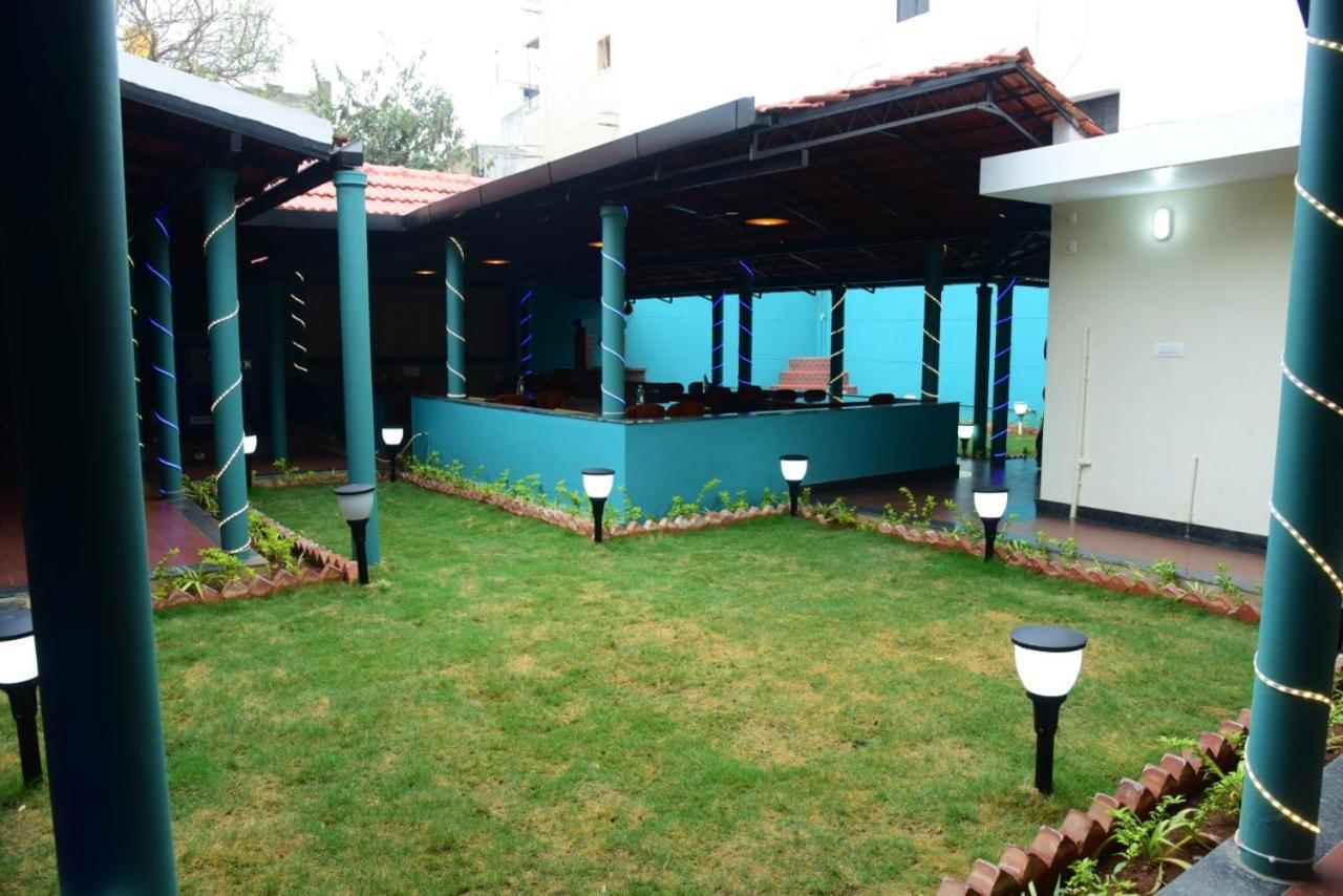 מלון Chikmagalūr M G Residency מראה חיצוני תמונה