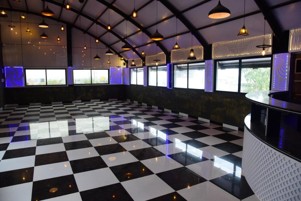 מלון Chikmagalūr M G Residency מראה חיצוני תמונה