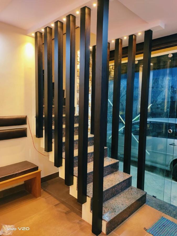 מלון Chikmagalūr M G Residency מראה חיצוני תמונה