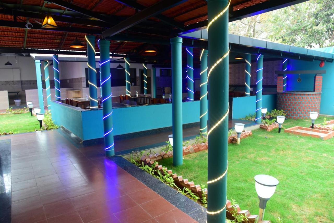 מלון Chikmagalūr M G Residency מראה חיצוני תמונה
